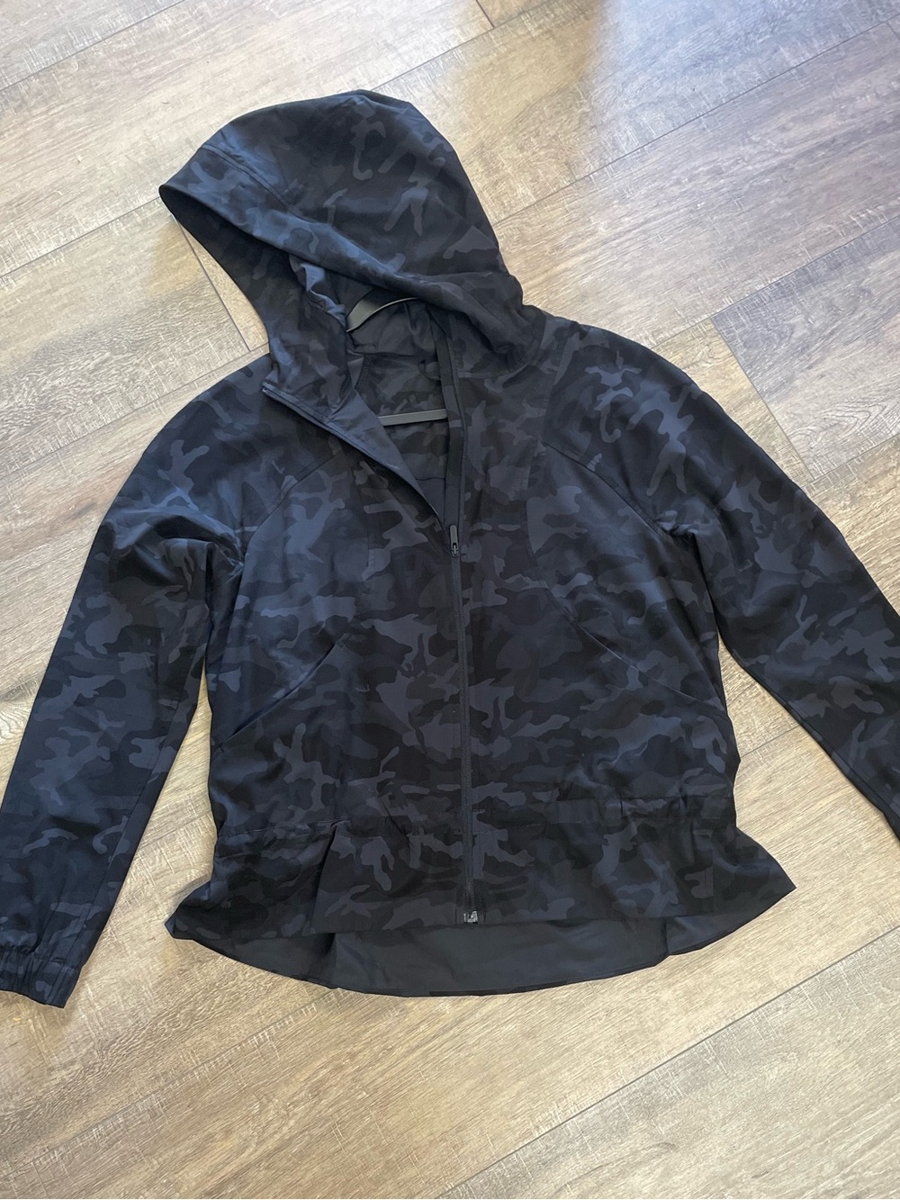 Lululemon Pack It Up Jacket Incognito Camo Multi Grey
